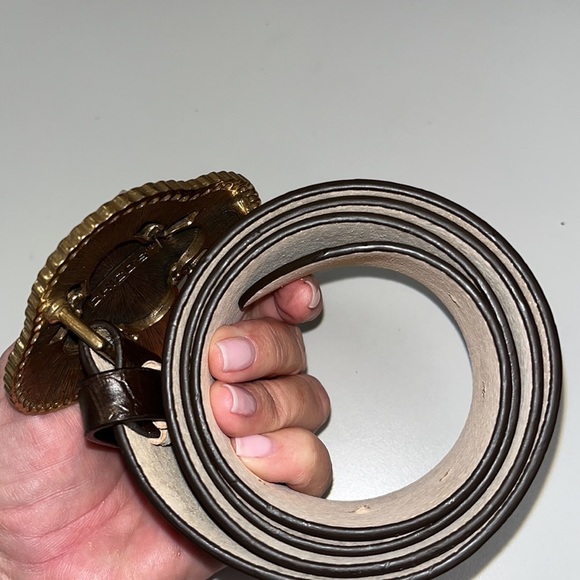 Chico’s leather bling women’s belt size medium - Picture 10 of 11